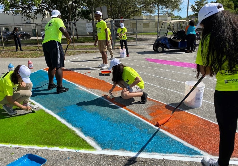 City of Miramar painting session. Let's Go Walking to School! event 2019